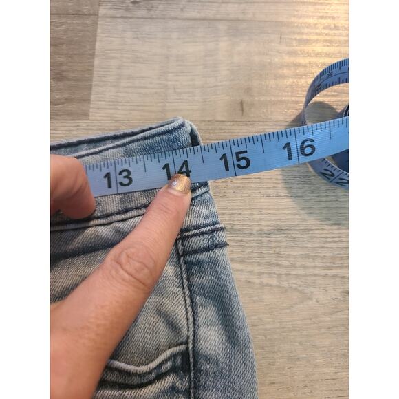 Decree size 3 juniors light wash skinny jeans - Picture 5 of 7